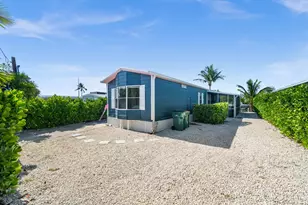 648 E Palm Ave, Goodland, FL 34140 - Photo 31