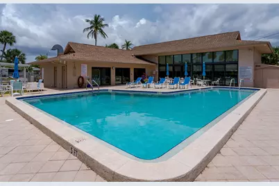 469 Riviera Boulevard W, Naples, FL 34112 - Photo 25