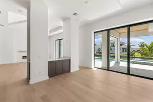 1285 Orange Ct, Marco Island, FL 34145 - Photo 17