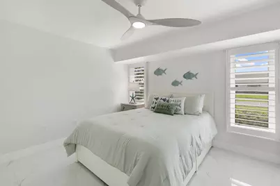 700 100th Avenue N, Naples, FL 34108 - Photo 21