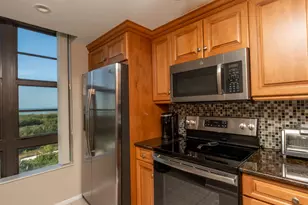 440 Seaview Ct, Marco Island, FL 34145 - Photo 9