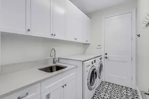 540 Fieldstone Dr, Marco Island, FL 34145 - Photo 27