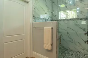 256 Price St, Naples, FL 34113 - Photo 33