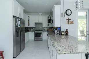 260 Price St, Naples, FL 34113 - Photo 13