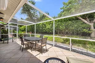 1724 Royal Cir, Naples, FL 34112 - Photo 27