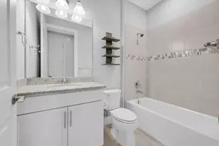 7690 Jacaranda Ln, Naples, FL 34114 - Photo 25