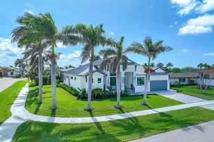 101 Beachcomber St, Marco Island, FL 34145 - Photo 3