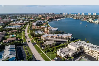 816 W Elkcam #305, Marco Island, FL 34145 - Photo 19