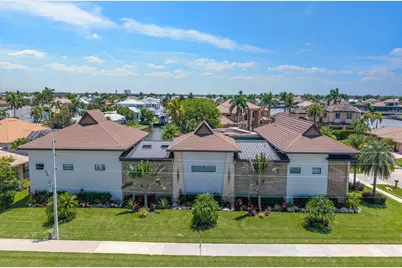 517 N Barfield Drive, Marco Island, FL 34145 - Photo 7