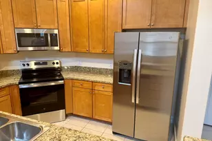 9098 Capistrano S, Naples, FL 34113 - Photo 5