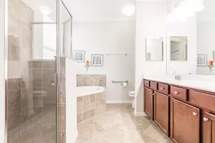 1403 Oceania Dr, Naples, FL 34113 - Photo 19