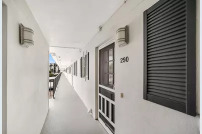 290 Banyan Boulevard #290, Naples, FL 34102 - Photo 25