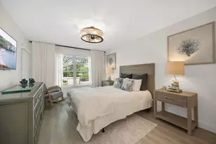 290 Banyan Blvd, Naples, FL 34102 - Photo 17