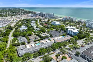 290 Banyan Blvd, Naples, FL 34102 - Photo 47