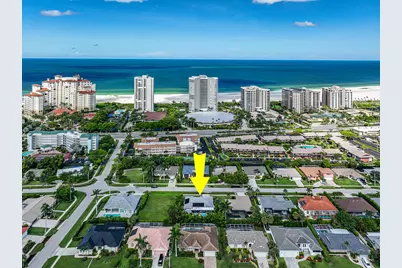 211 W Flamingo Circle, Marco Island, FL 34145 - Photo 25