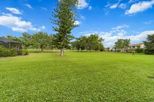 402 Bristle Cone Ln, Naples, FL 34113 - Photo 25