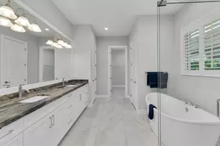 14224 Laguna Spgs Ln, Naples, FL 34114 - Photo 17