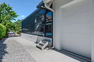 190 Geranium Ct, Marco Island, FL 34145 - Photo 47