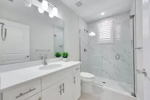 309 Indies Dr W, Naples, FL 34114 - Photo 17