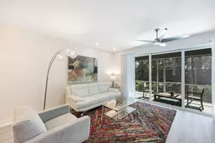 268 Indies Dr E, Naples, FL 34114 - Photo 5