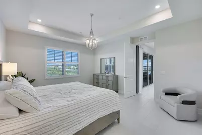 309 Indies Drive W #202, Naples, FL 34114 - Photo 9