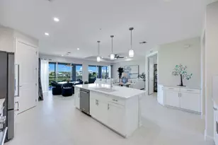 309 Indies Dr W, Naples, FL 34114 - Photo 3