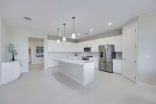 309 Indies Dr W, Naples, FL 34114 - Photo 15