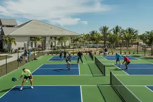 322 Indies Dr W, Naples, FL 34114 - Photo 25