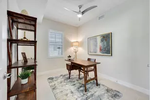 322 Indies Dr W, Naples, FL 34114 - Photo 13