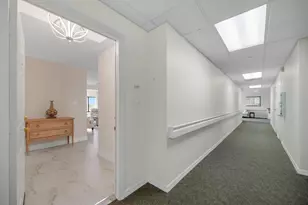 900 Arbor Lake Dr, Naples, FL 34110 - Photo 11