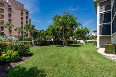1000 Swallow Avenue #12, Marco Island, FL 34145 - Photo 5