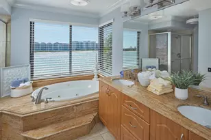 324 La Peninsula Blvd, Naples, FL 34113 - Photo 13