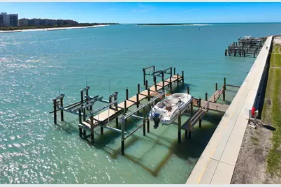 324 La Peninsula Boulevard #324, Naples, FL 34113 - Photo 17