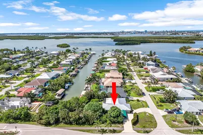 401 Panay Avenue, Naples, FL 34113 - Photo 1