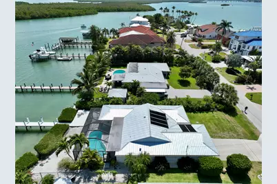 19 E Pelican Street, Naples, FL 34113 - Photo 45