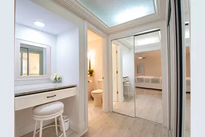 19 E Pelican Street, Naples, FL 34113 - Photo 19