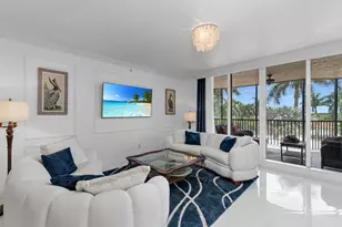 1060 Borghese Ln, Naples, FL 34114 - Photo 5