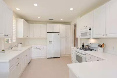 9223 Corfu Court #104, Naples, FL 34114 - Photo 3