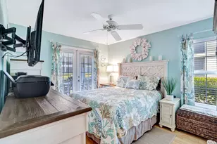 721 W Elkcam Cir, Marco Island, FL 34145 - Photo 11