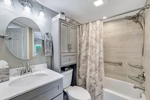 721 W Elkcam Cir, Marco Island, FL 34145 - Photo 15