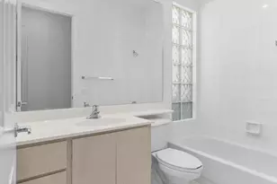 3850 Huelva Ct, Naples, FL 34109 - Photo 23