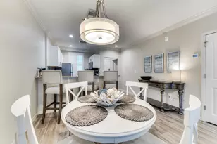 160 Palm St, Marco Island, FL 34145 - Photo 25