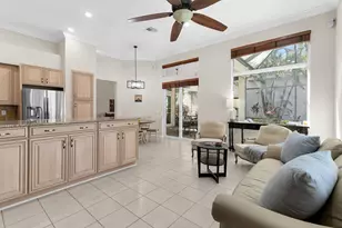 8574 Peppertree Way, Naples, FL 34114 - Photo 9