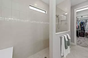 2768 Amaranda Ct, Naples, FL 34114 - Photo 13