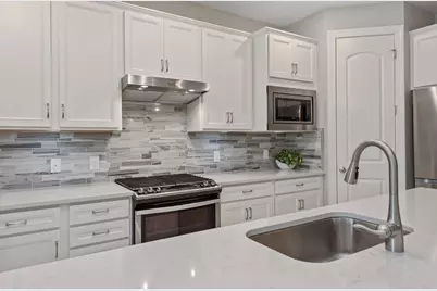 2768 Amaranda Court, Naples, FL 34114 - Photo 3