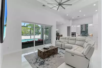 108 Gulfstream Street, Marco Island, FL 34145 - Photo 17