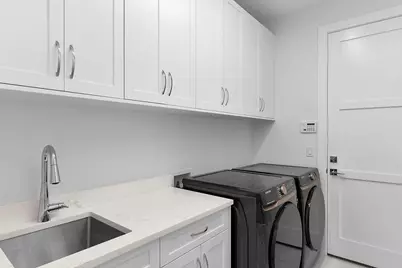 108 Gulfstream Street, Marco Island, FL 34145 - Photo 33