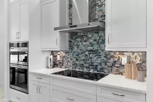 108 Gulfstream St, Marco Island, FL 34145 - Photo 9