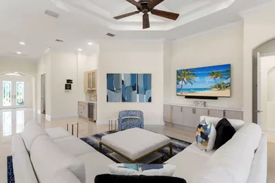 5962 Hammock Isles Circle, Naples, FL 34119 - Photo 9