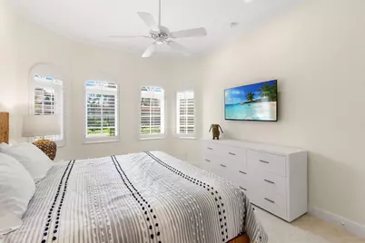 5962 Hammock Isles Circle, Naples, FL 34119 - Photo 21